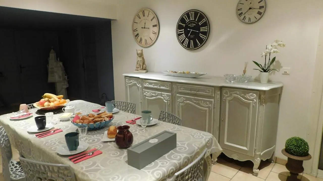 Relais De La Tour Bed & Breakfast Termes-d'Armagnac 0*,