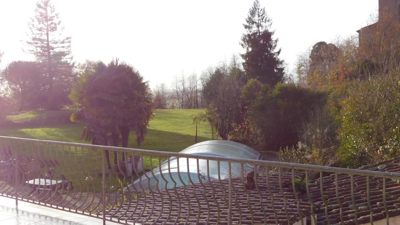 Relais De La Tour Bed & Breakfast Termes-d'Armagnac